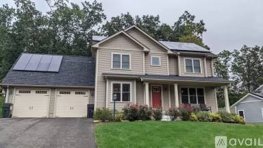 Main picture of 12 Dogwood Dr