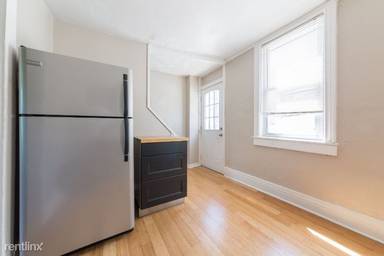 Main picture of 1828 Saint Patrick St