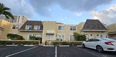 Main picture of 2206 NE 7th St