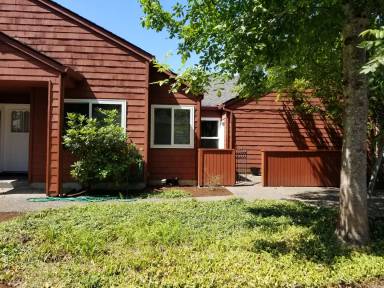 Main picture of 4970 Galen St