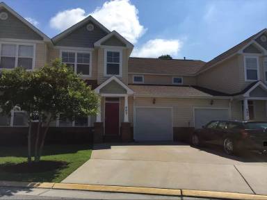 Main picture of 851 Norview Ave