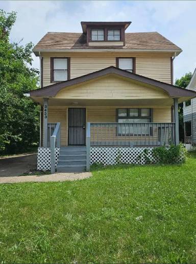Main picture of 3433 E 103rd St