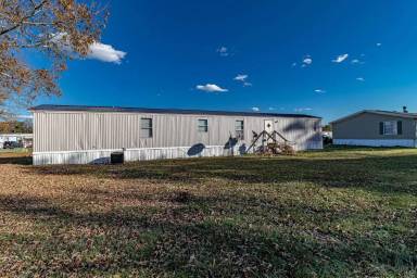 Main picture of 214 Little Dove Rd