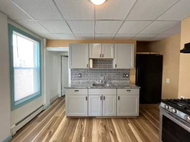Main picture of 90 Reservoir Ave