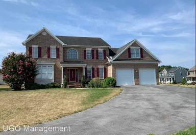 Main picture of 18903 Island Dr