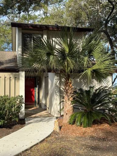 Main picture of 4 Marsh Harbor Dr