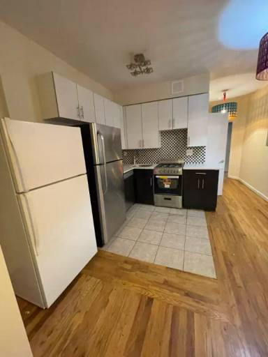 Main picture of 273 Hull St