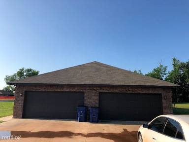 Main picture of 107 E Forster Ln