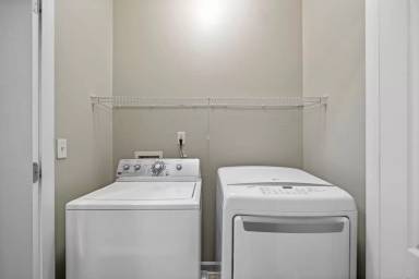 Main picture of 9947 Ansonborough Sq