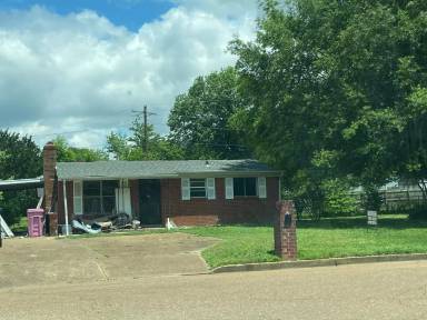 Main picture of 1778 Whitehead Dr