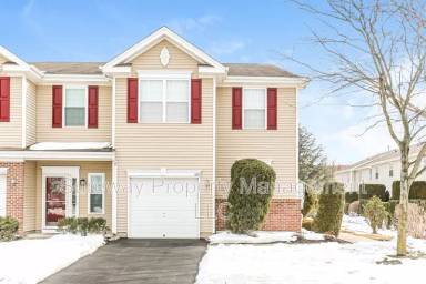 Main picture of 1610 Fela Dr