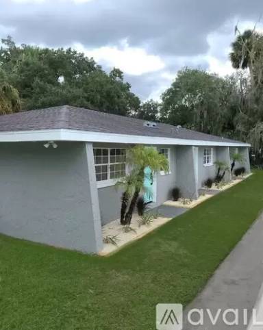 Main picture of 75 NW 5th St