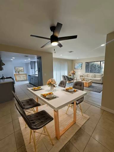 Main picture of 1076 W Arrow Hwy