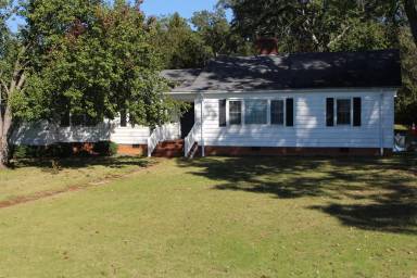 Main picture of 122 Fort Rutledge Rd