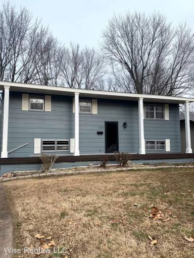Main picture of 219 E Berkeley St