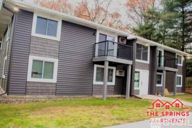 Main picture of 1250 Kenwood Ave