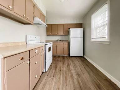 Main picture of 2208 S Ebright St