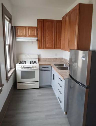Main picture of 701 N Montana Ave