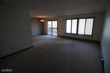 Main picture of 4901 S Marion Rd