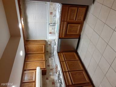 Main picture of 208 Clermont Pl