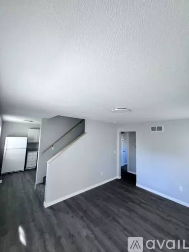 Main picture of 2126 E Caulder Ave