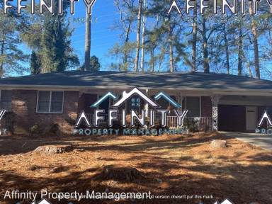 Main picture of 1769 Timothy Dr SW
