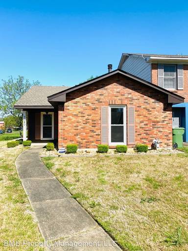 Main picture of 3040 Lynton Dr