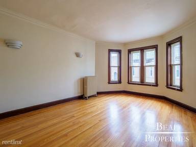 Main picture of 4231 N Paulina St