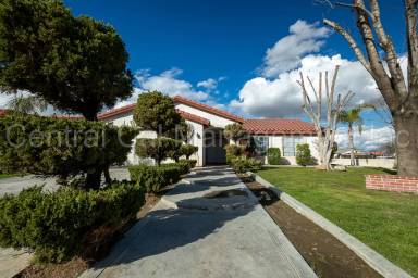 Main picture of 900 Lost Trail Way