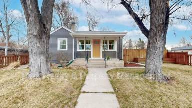 Main picture of 3090 S Marion St