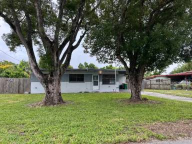 Main picture of 1855 Hallum Ave