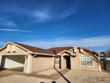 Main picture of 515 S Chamisal Ave