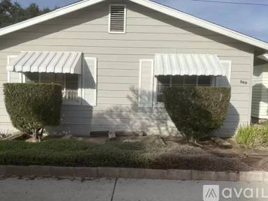 Main picture of 209 W Dexter St