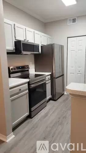 Main picture of 5602 Pinnacle Heights Cir