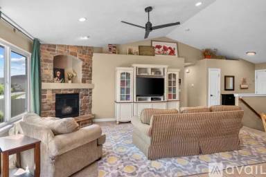 Main picture of 1396 S Lukas Ln