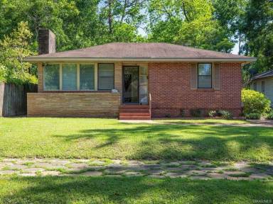 Main picture of 2146 Winona Ave