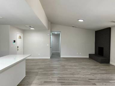 Main picture of 524 S Sanders St