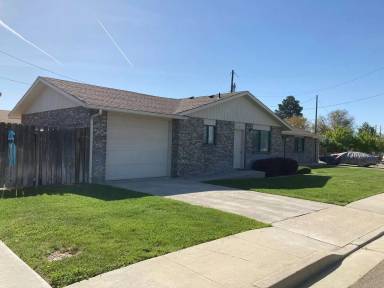 Main picture of 202 N Utah Ave