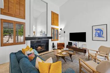 Main picture of 47765 Tulip Pl