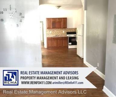 Main picture of 5832 Arch St