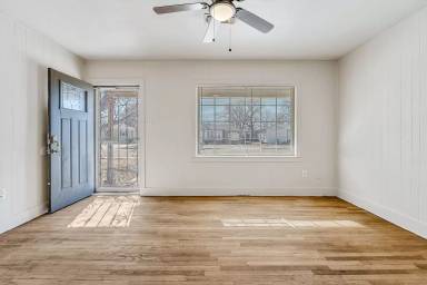 Main picture of 2610 36th St