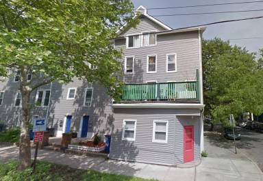 Main picture of 21 Nash St