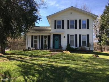 Main picture of 8064 Brimfield St