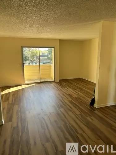 Main picture of Rock Harbor Condominiums