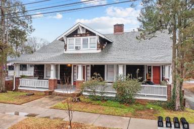 Main picture of 2021 Chapel Hill Rd