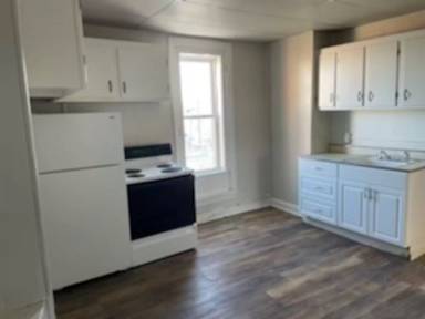 Main picture of 136 S Potomac St