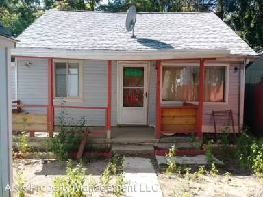 Main picture of 6907 Grandville Ave