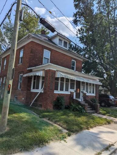 Main picture of 215 Fillmore St