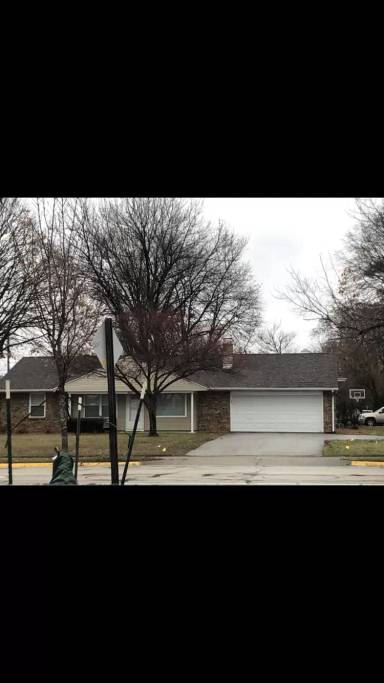 Main picture of 2600 N Salisbury St