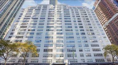 Main picture of 888 8th Avenue Apartments